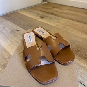 Steven Madden Hadyn Cognac Leather Sandal